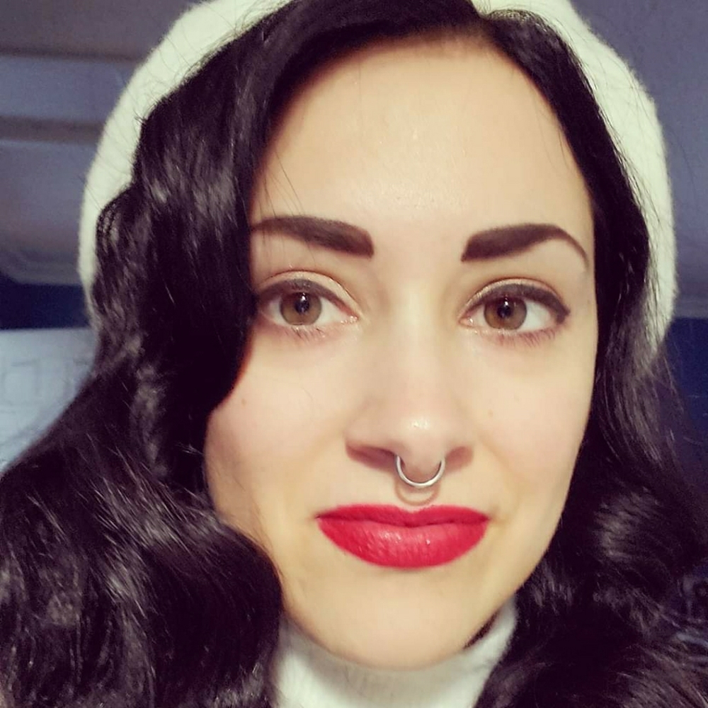 Meet your Posher, Allie.